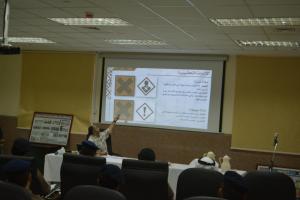 Jamoum Department of Chemistry Holds (How to Deal with Chemical Substances) Course for Civil Defense Officers